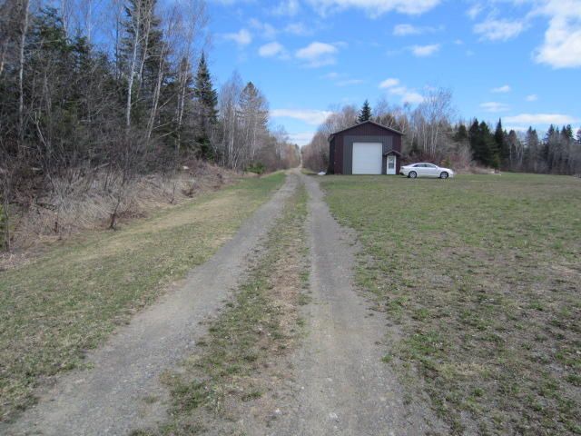 29 Sawmil Lane, Island Falls, ME 04747